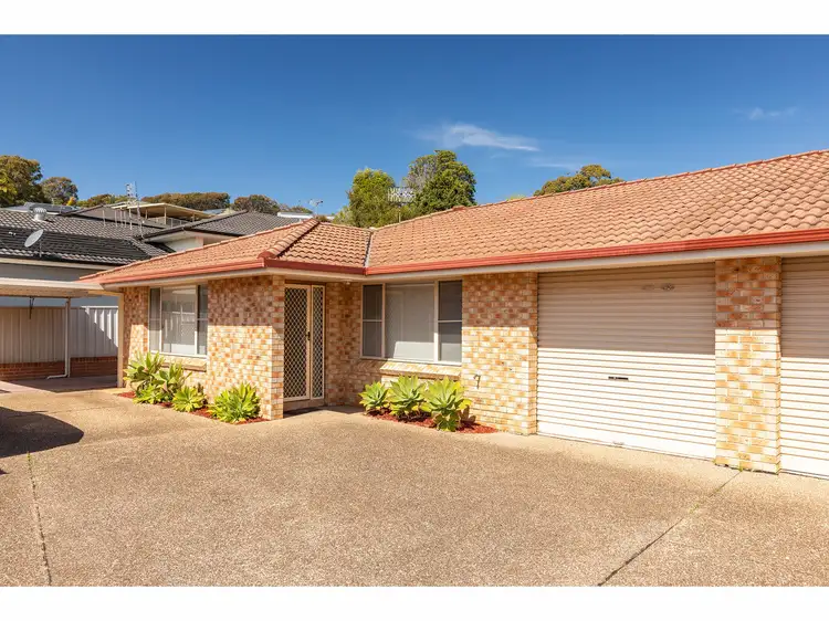Second view of Homely villa listing, 2/5 Hesper Drive, Forster NSW 2428