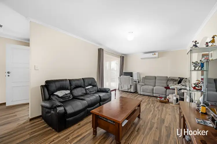 Fifth view of Homely house listing, 8 Browne Circuit, Craigmore SA 5114