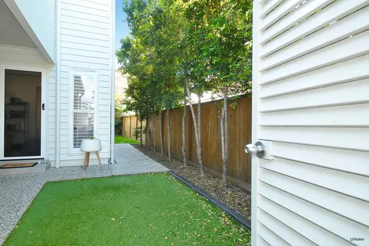 Fifth view of Homely semi-detached listing, 2/381 Cypress Terrace North, Palm Beach QLD 4221