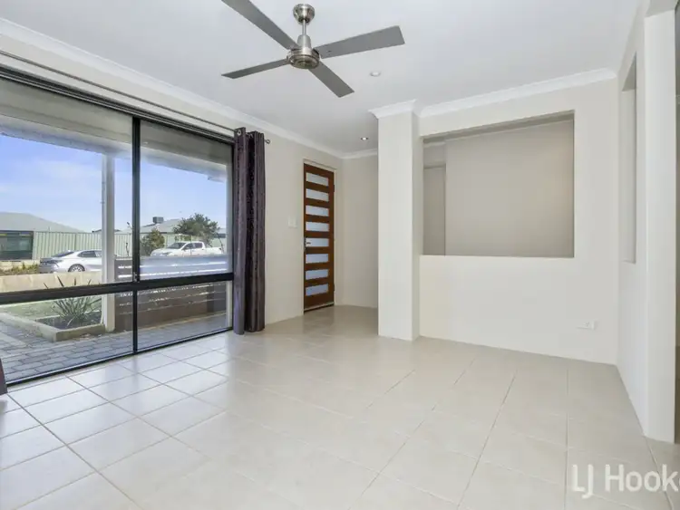 Fifth view of Homely house listing, 10 Sierra Nevada Ridge, Merriwa WA 6030