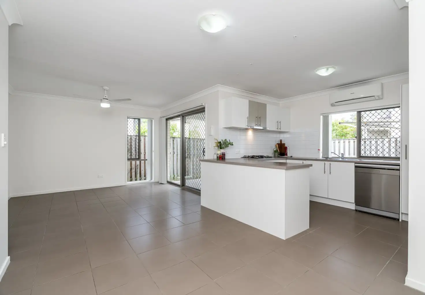 Main view of Homely unit listing, Unit 51/140-142 Eagleby Road, Eagleby QLD 4207