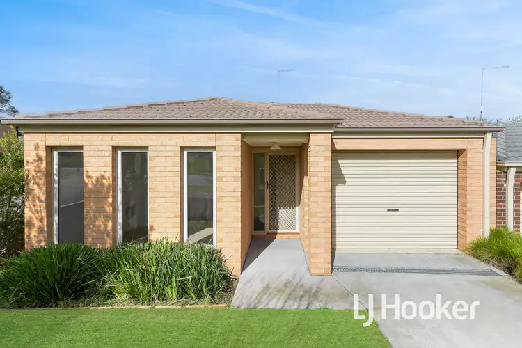 Main view of Homely unit listing, 5 Springwater Drive, Drouin VIC 3818