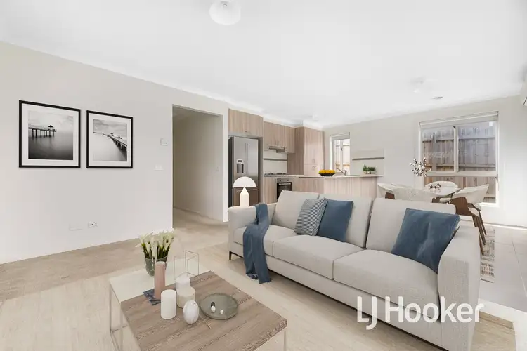 Second view of Homely unit listing, 5 Springwater Drive, Drouin VIC 3818