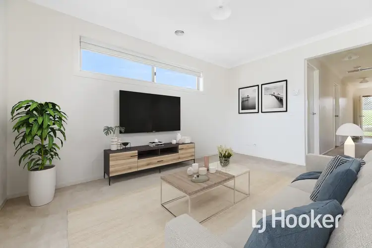 Third view of Homely unit listing, 5 Springwater Drive, Drouin VIC 3818