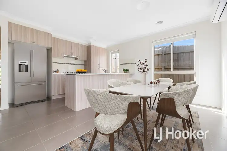 Fifth view of Homely unit listing, 5 Springwater Drive, Drouin VIC 3818
