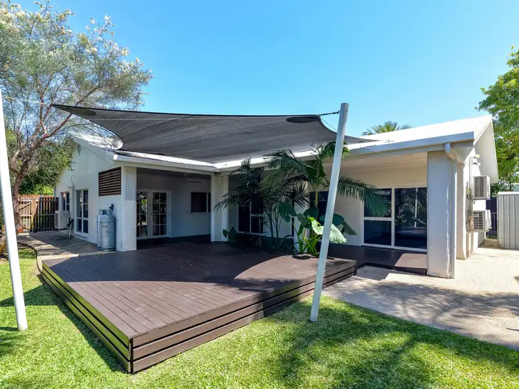 7 Endeavour Street, Port Douglas QLD 4877