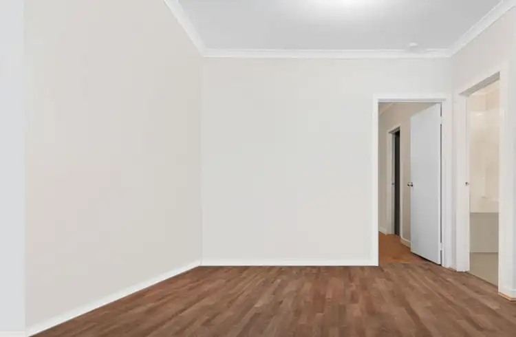 Sixth view of Homely unit listing, 8/307 High Street, Thomastown VIC 3074