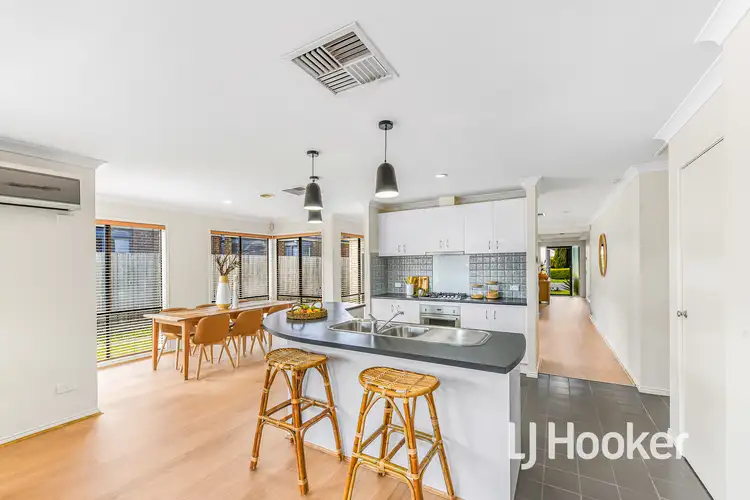 Sixth view of Homely house listing, 4 Dennis Close, Lynbrook VIC 3975