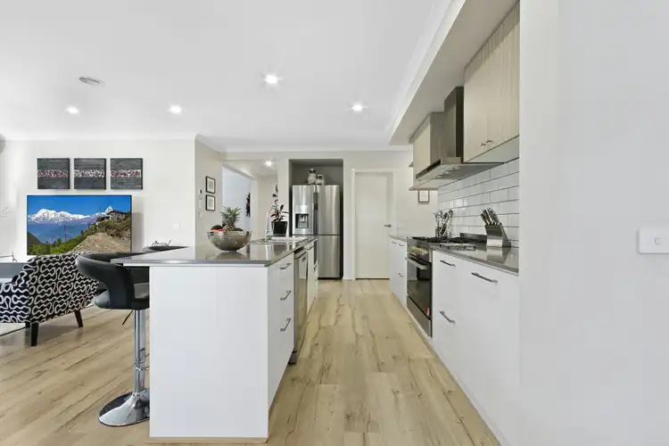 Sixth view of Homely house listing, 34 Aquabella Drive, Eagle Point VIC 3878