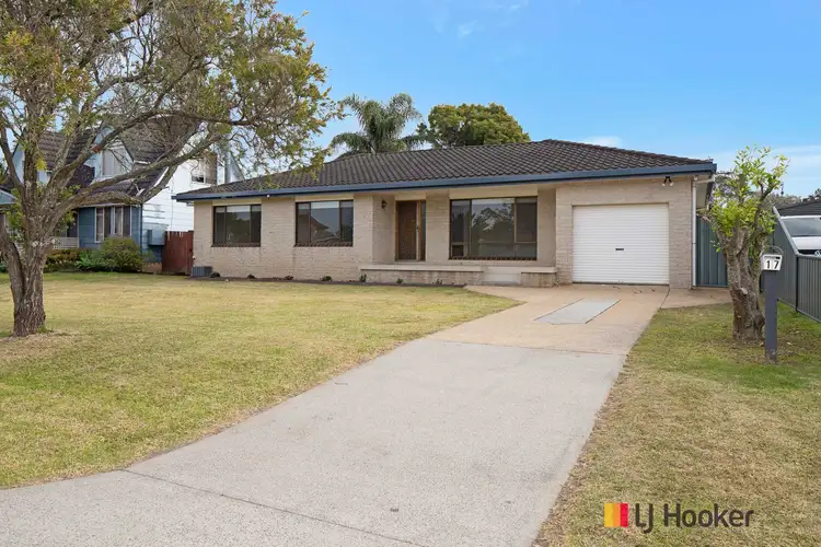 Sixth view of Homely house listing, 17 Foam Street, Surfside NSW 2536