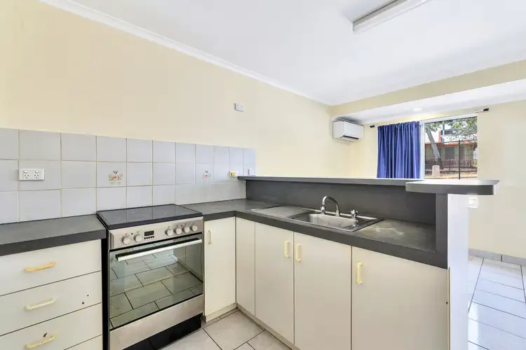 2/86 Woods Street, Darwin City NT 800