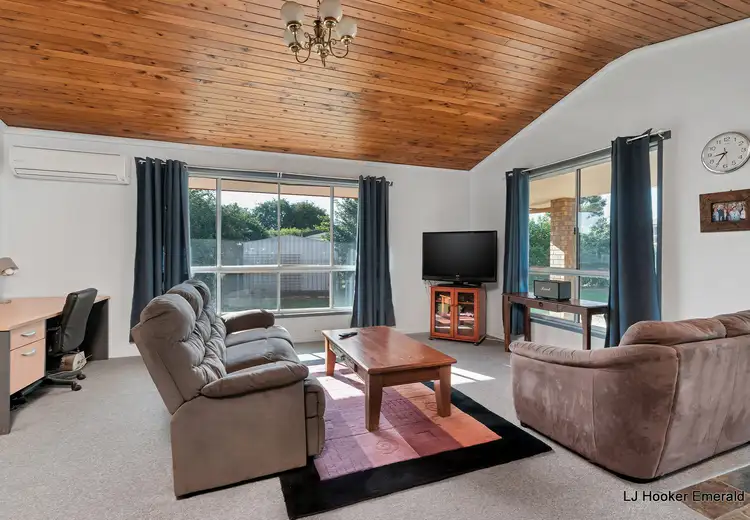 Fifth view of Homely house listing, 4 Skelton Place, Emerald QLD 4720