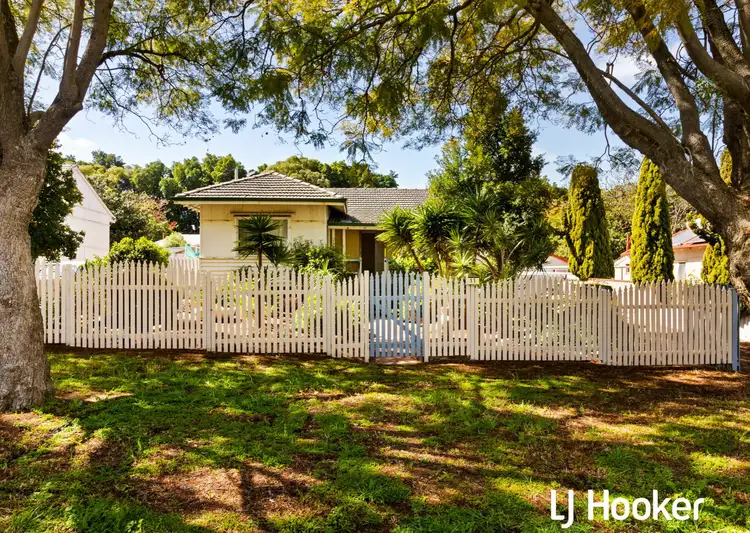 11 Sharman Street, Medina WA 6167
