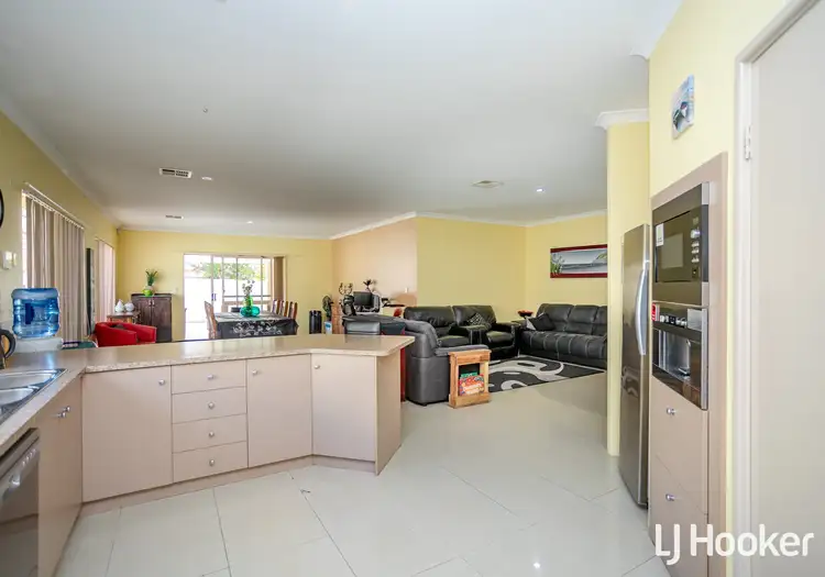 Fourth view of Homely house listing, 6 Mardja Court, High Wycombe WA 6057