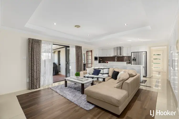 Sixth view of Homely house listing, 2 Farmer Place, Gungahlin ACT 2912