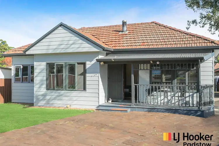 2 Delia Avenue, Revesby NSW 2212