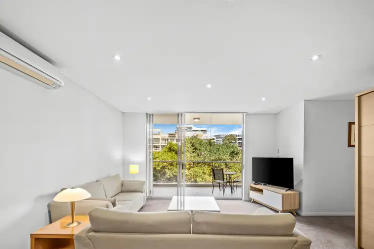 24/22 Crystal Street, Waterloo NSW 2017