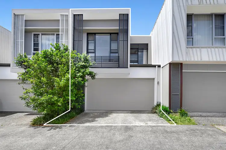4 Fairlight Avenue, Robina QLD 4226