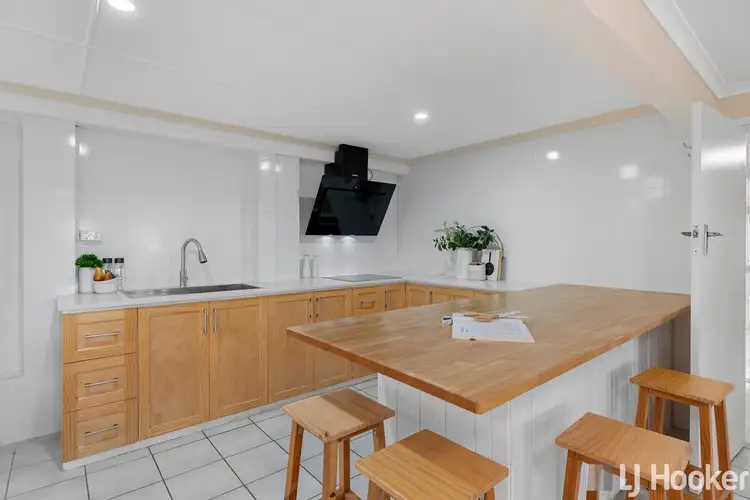 Sixth view of Homely house listing, 8 Danina Street, Mansfield QLD 4122