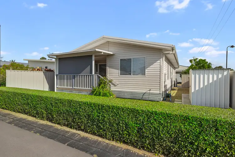 Main view of Homely villa listing, 21/22-28 Collingwood Road, Birkdale QLD 4159