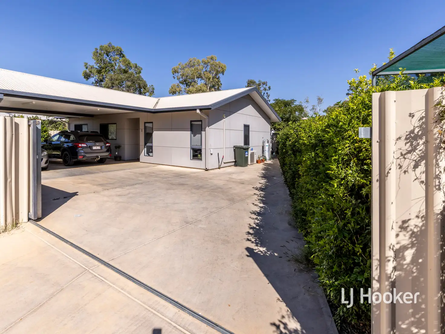 Main view of Homely unit listing, 2/8 Hawkins Court, Gillen NT 870