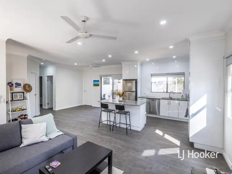 Sixth view of Homely unit listing, 2/8 Hawkins Court, Gillen NT 870