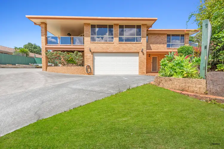 5 Bonny Glen Place, Banora Point NSW 2486