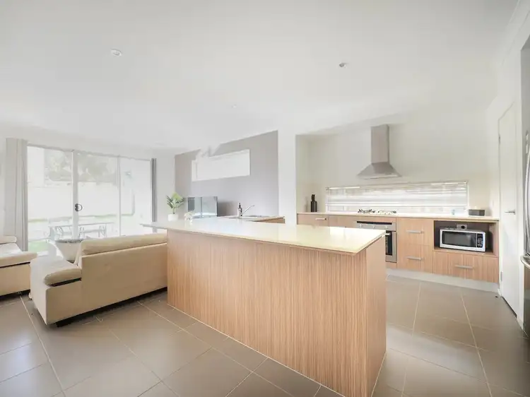 Fifth view of Homely townhouse listing, 11 Broadbeach Circuit, Sanctuary Lakes VIC 3030