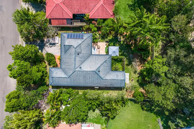 Second view of Homely house listing, 5 Hardy Avenue, Ocean Shores NSW 2483