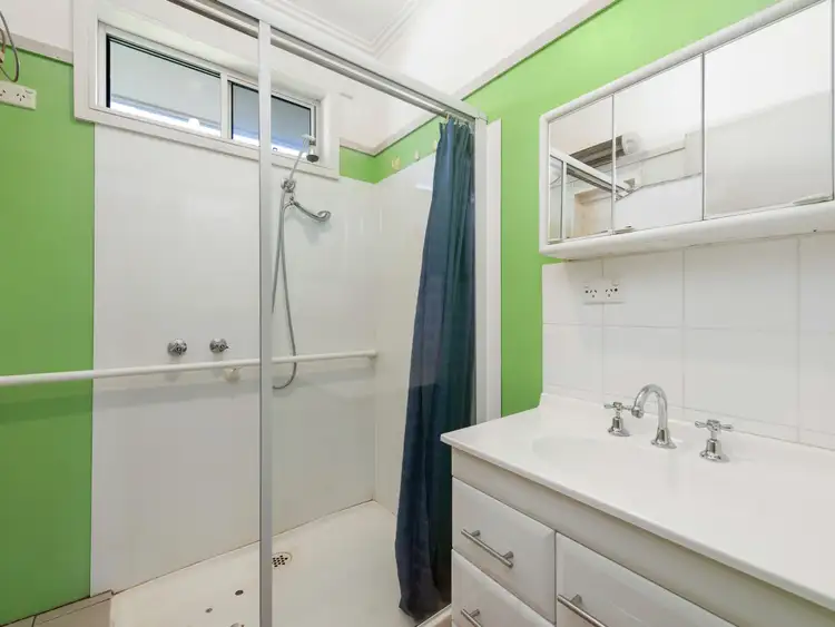 Sixth view of Homely house listing, 6 Davies Street, Bairnsdale VIC 3875