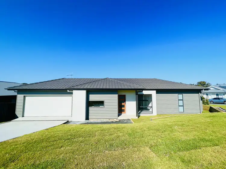5 Marra Drive, Old Bar NSW 2430