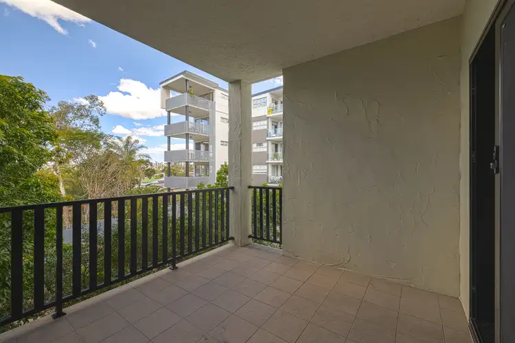 Second view of Homely unit listing, 17/11 Lyons Terrace, Windsor QLD 4030