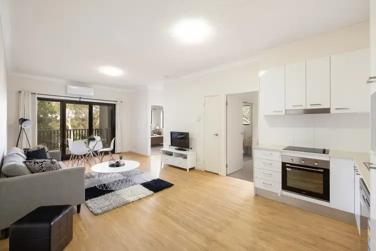 Third view of Homely unit listing, 17/11 Lyons Terrace, Windsor QLD 4030