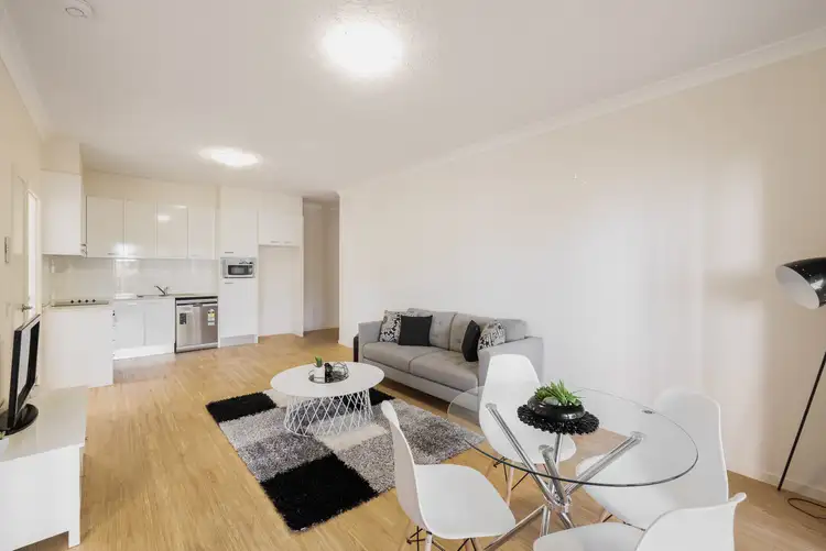 Fifth view of Homely unit listing, 17/11 Lyons Terrace, Windsor QLD 4030