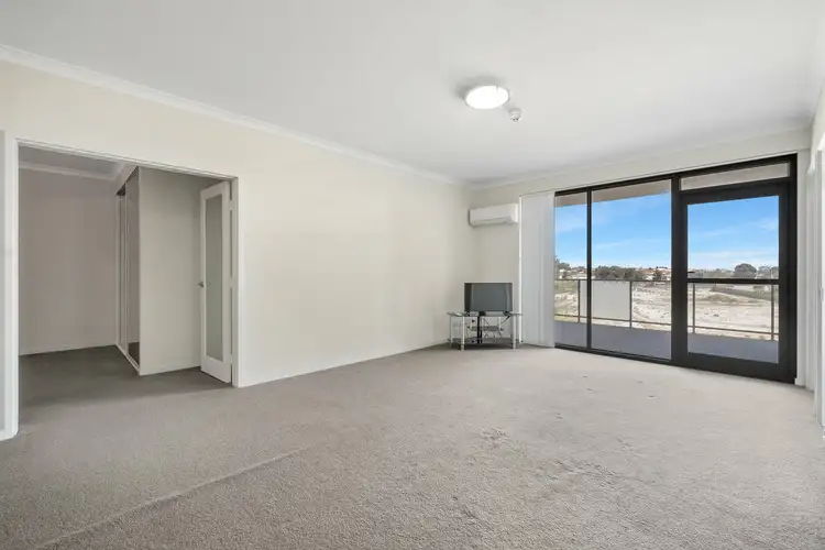 Fifth view of Homely apartment listing, 401/25 Malata Crescent, Success WA 6164