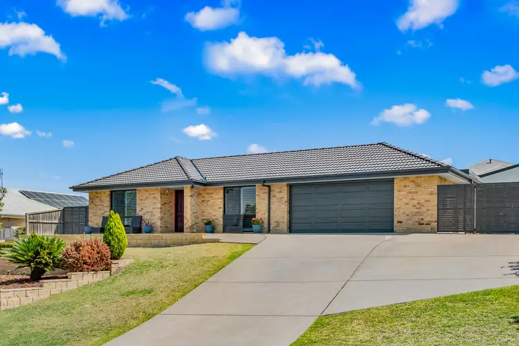 96 Bolwarra Park Drive, Bolwarra Heights NSW 2320