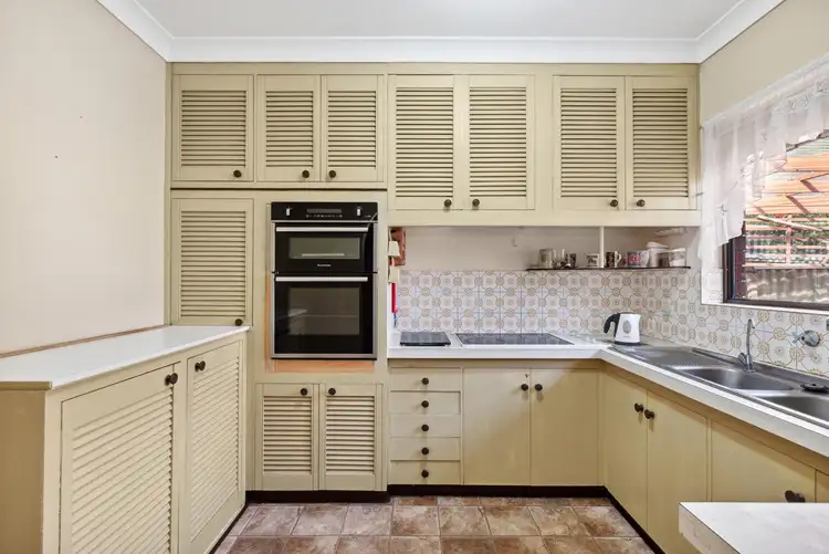 Fifth view of Homely house listing, 10 Niblic Court, Grange SA 5022