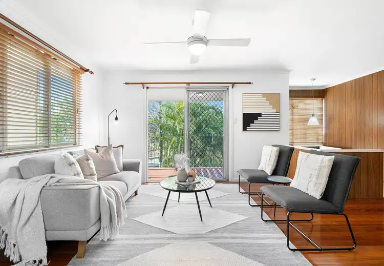 16 Chaplin Street, Stafford Heights QLD 4053
