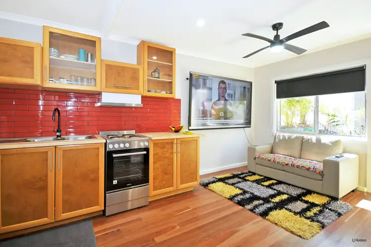 Main view of Homely unit listing, 2/5 Proud Street, Labrador QLD 4215