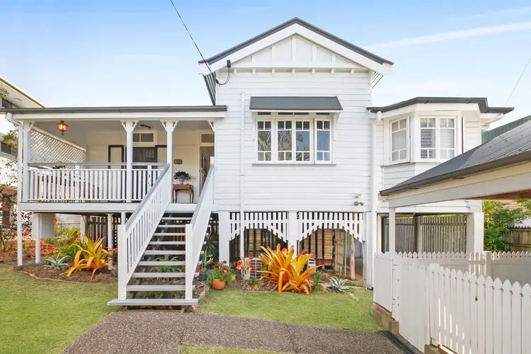 37 Leicester Street, Coorparoo QLD 4151