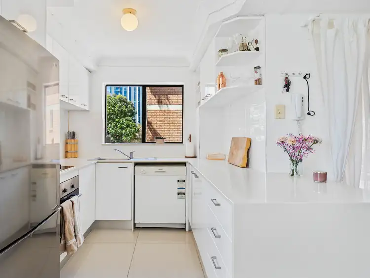 Third view of Homely unit listing, 5/35 Britannia Avenue, Broadbeach QLD 4218