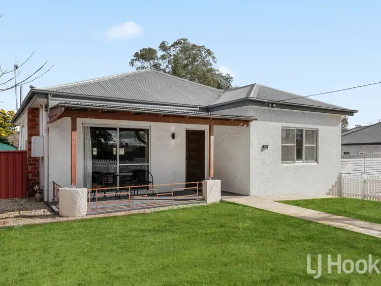 16 Russell Street, Gormans Hill NSW 2795