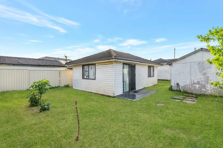Fourth view of Homely house listing, 28 Crosby Crescent, Fairfield NSW 2165