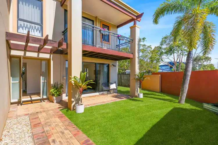 86/302 Christine Avenue, Varsity Lakes QLD 4227