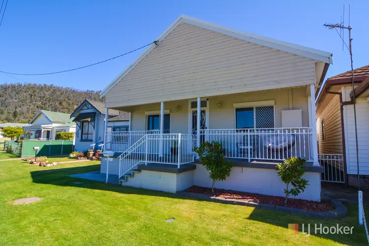 88 Sandford Avenue, Lithgow NSW 2790