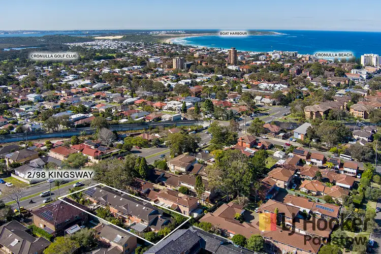 Main view of Homely townhouse listing, 2/98 Kingsway, Woolooware NSW 2230