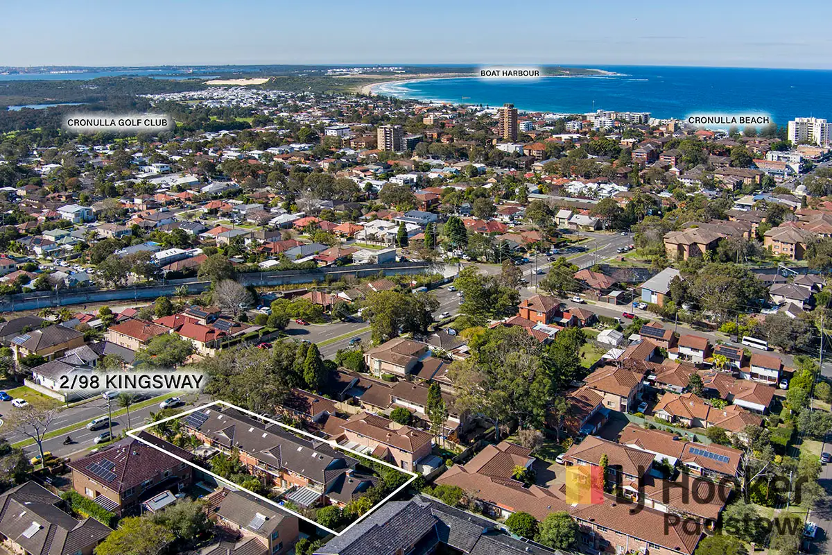 Main view of Homely townhouse listing, 2/98 Kingsway, Woolooware NSW 2230