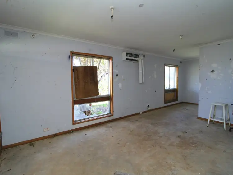 Second view of Homely house listing, 12 Norton Court, East Bairnsdale VIC 3875