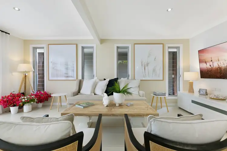 Fifth view of Homely house listing, 10 Cleland Crescent, Broadbeach Waters QLD 4218