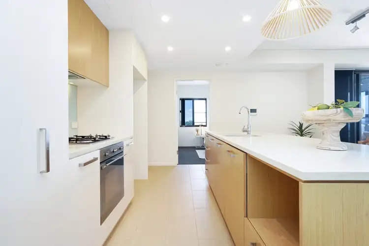 Fifth view of Homely unit listing, 361/19B Kitchener Drive, Darwin City NT 800